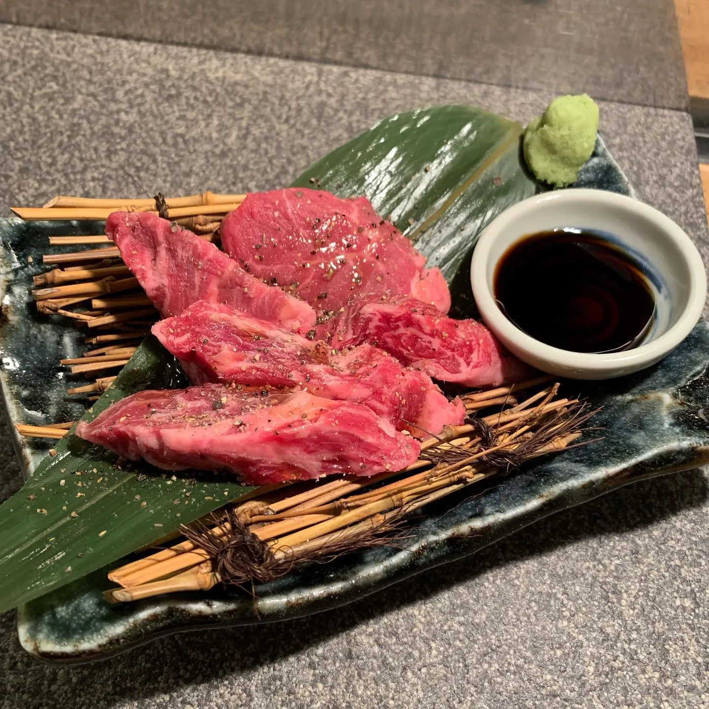 炭火焼肉 一獲名物『ヘレのエンガワ』